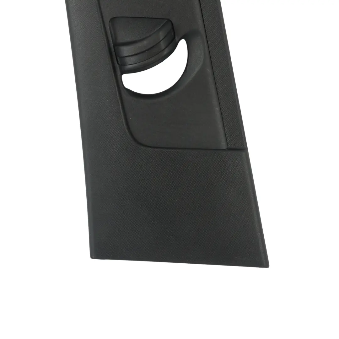RSQ3 F3 Garniture Montant B Moulure Supérieure Noir Gauche pour Audi à propos du numéro de pièce 83F867243 Audi RSQ3 F3 Garniture Montant B Moulure Supérieure Noir Gauche - SKU 83F867243 - Numéro de pièce 83F867243