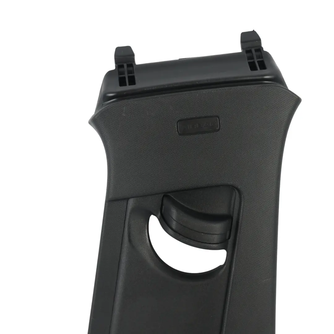 RSQ3 F3 Garniture Montant B Supérieure Noire Droite pour Audi à propos du numéro de pièce 83F867244 Audi RSQ3 F3 Garniture Montant B Supérieure Noire Droite - SKU 83F867244 - Numéro de pièce 83F867244