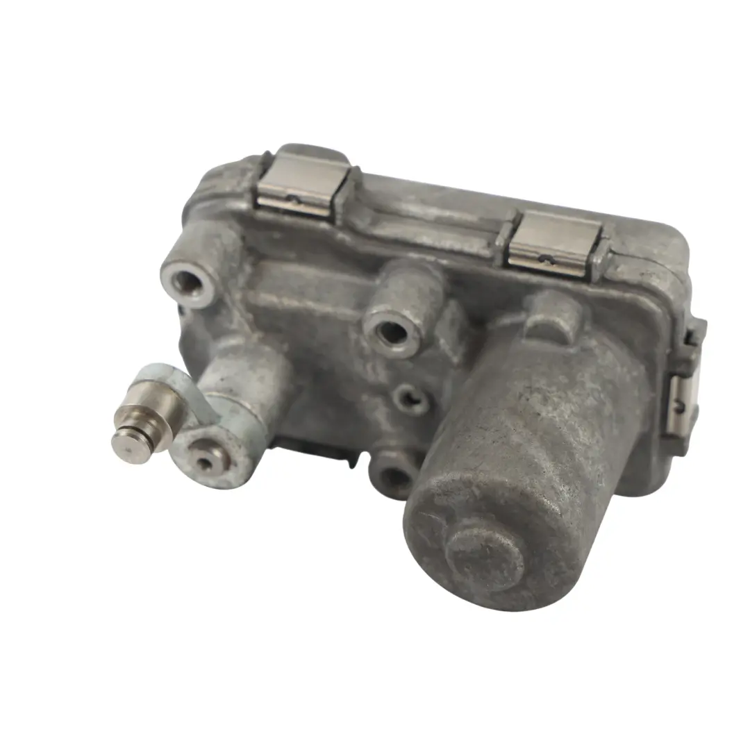 Turbocharger Servomotor Actuator 320d N47N Diesel Engine 7812321 to BMW E90 E91 LCI with Part number 8506722 BMW E90 E91 LCI Turbocharger Servomotor Actuator 320d N47N Diesel Engine 7812321 - SKU 8506722-2 - Part number 8506722