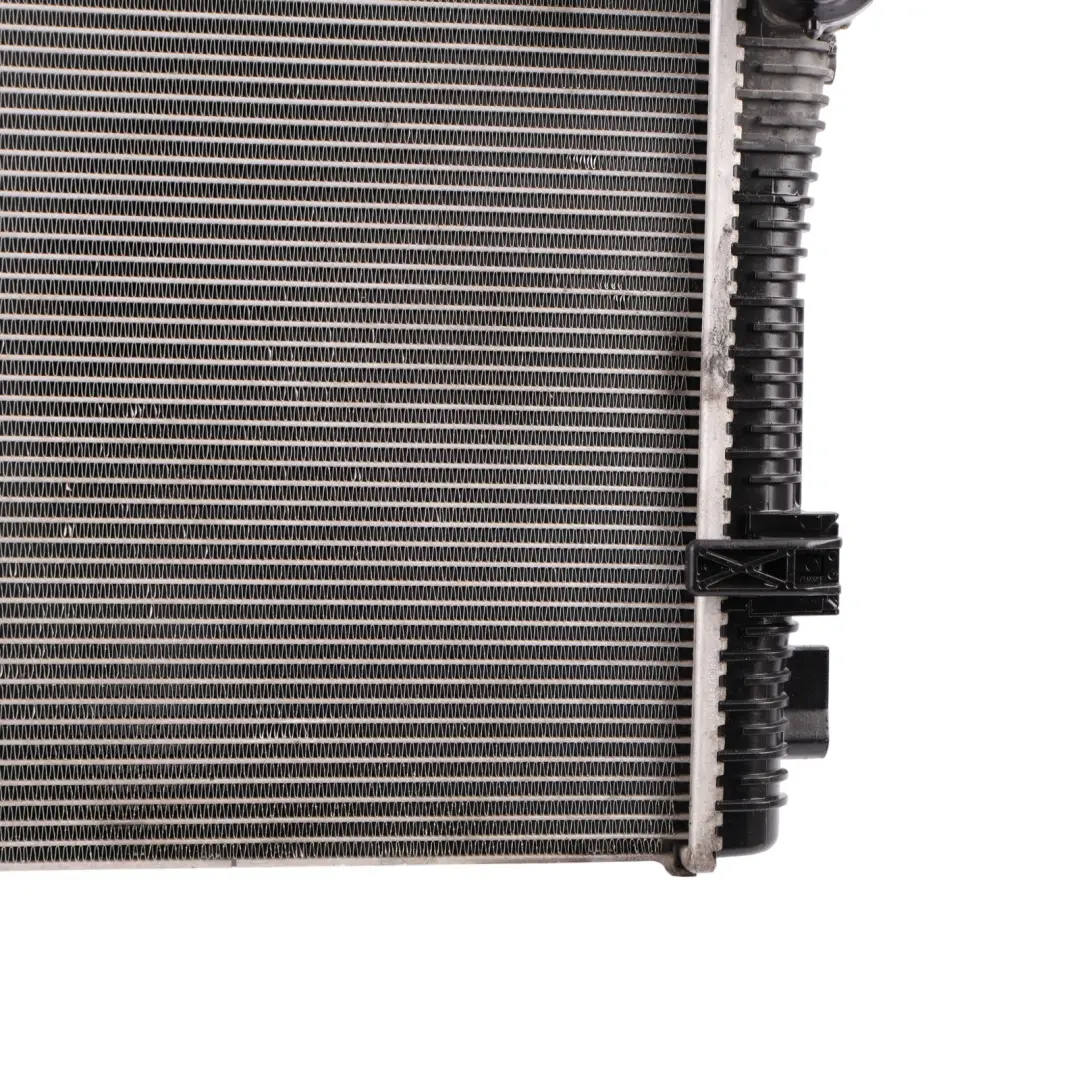 Water Coolant Radiator Cooling Unit to BMW G20 G22 G23 G26 with Part number 8666748 BMW G20 G22 G23 G26 Water Coolant Radiator Cooling Unit - SKU 8666748 - Part number 8666748