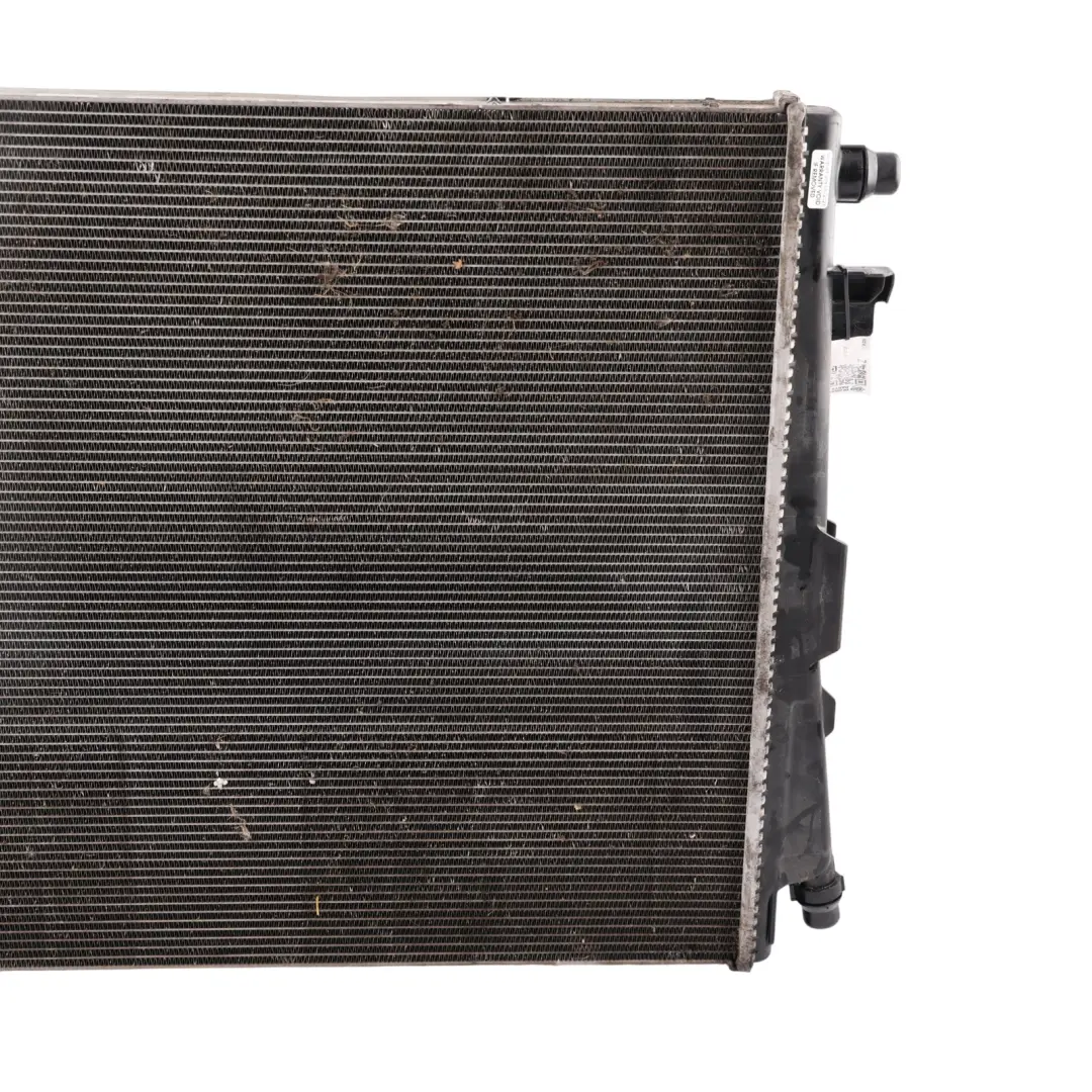 Cooling Radiator Coolant Unit Petrol to BMW G20 G26 Engine with Part number 8666811 BMW G20 G26 Engine Cooling Radiator Coolant Unit Petrol - SKU 8666811 - Part number 8666811