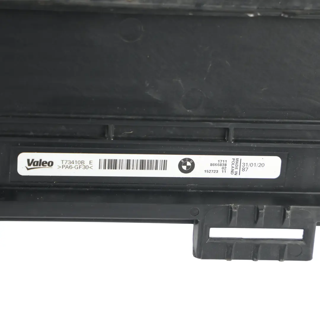 BMW G20 G21 G22 G23 G42 Soporte Inferior Radiador Bracket - SKU 8666838 - Número de pieza 8666838