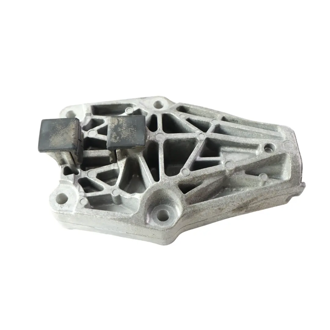 U10 Supporto Staffa Sospensione Motore Asse Posteriore per BMW X1 U11 X2 con numero di parte 8833733 BMW X1 U11 X2 U10 Supporto Staffa Sospensione Motore Asse Posteriore - SKU 8833733 - Numero di parte 8833733