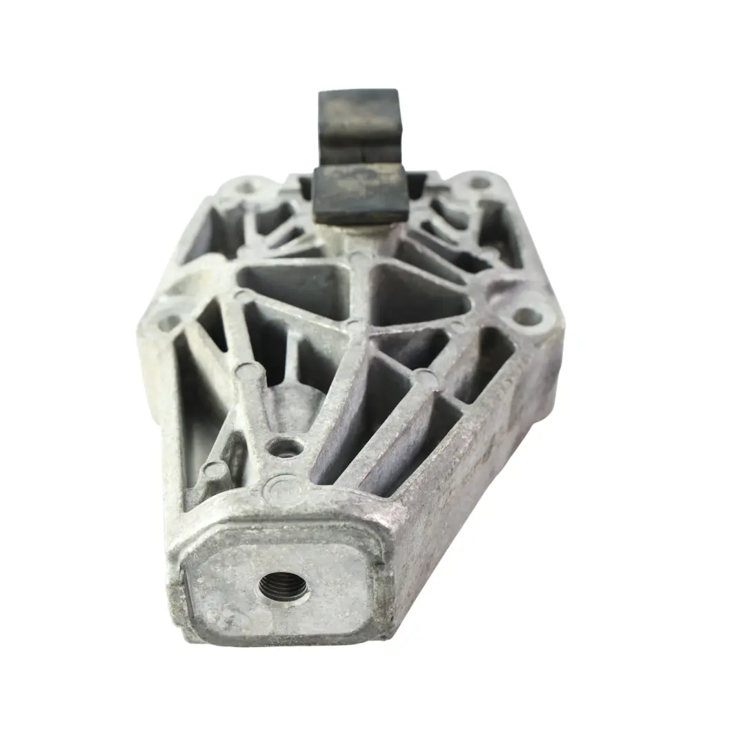 U10 Soporte Bracket Suspensión Motor Eje Trasero para BMW X1 U11 X2 con número de pieza 8833733 BMW X1 U11 X2 U10 Soporte Bracket Suspensión Motor Eje Trasero - SKU 8833733 - Número de pieza 8833733