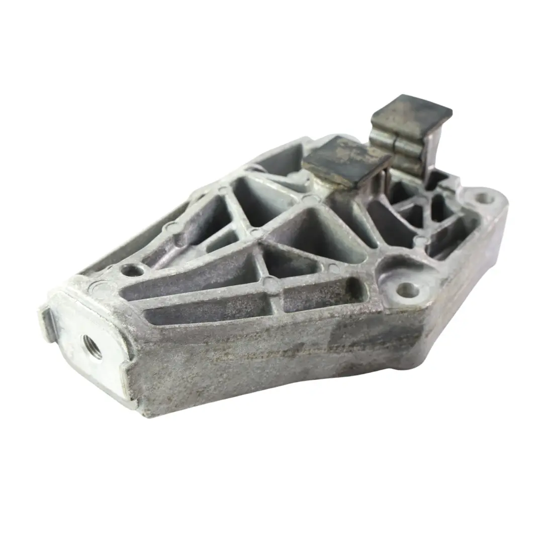 BMW X1 U11 X2 U10 Support Fixation Suspension Moteur Essieu Arrière - SKU 8833733 - Numéro de pièce 8833733