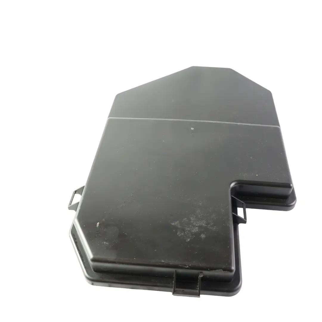 Carcasa Soporte Módulo ECU Bluetooth para Audi A4 S4 RS4 8E con número de pieza 8E0035613A Audi A4 S4 RS4 8E Carcasa Soporte Módulo ECU Bluetooth - SKU 8E0035613A - Número de pieza 8E0035613A