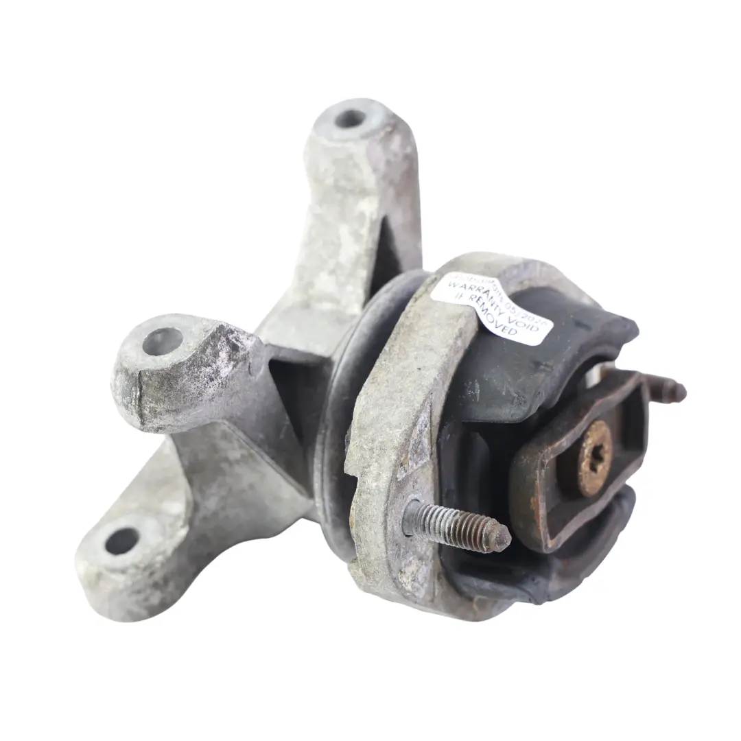 Audi A4 B7 Supporto Cuscinetto Montaggio Cambio - SKU 8E0399105JD - Numero di parte 8E0399105JD