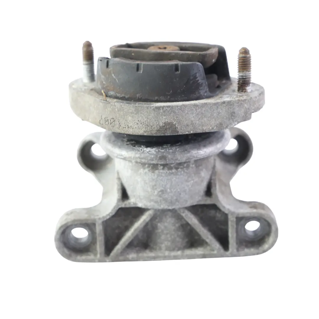 Supporto Cuscinetto Montaggio Cambio per Audi A4 B7 con numero di parte 8E0399105JD Audi A4 B7 Supporto Cuscinetto Montaggio Cambio - SKU 8E0399105JD - Numero di parte 8E0399105JD
