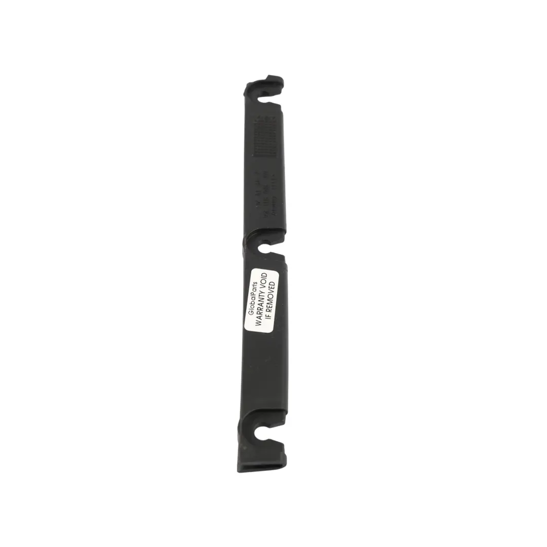Listwa Mocowania Drzwi Przednia Prawa do Audi A4 S4 RS4 8E RS4 B7 o numerze 8E0833346 Audi A4 S4 RS4 8E RS4 B7 Listwa Mocowania Drzwi Przednia Prawa - SKU 8E0833346 - Numer Części 8E0833346