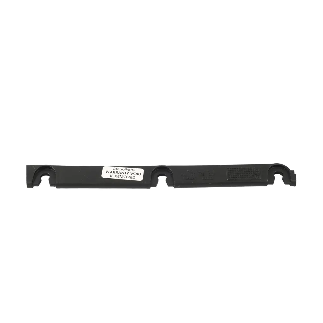 Listwa Mocowania Drzwi Przednia Prawa do Audi A4 S4 RS4 8E RS4 B7 o numerze 8E0833346 Audi A4 S4 RS4 8E RS4 B7 Listwa Mocowania Drzwi Przednia Prawa - SKU 8E0833346 - Numer Części 8E0833346