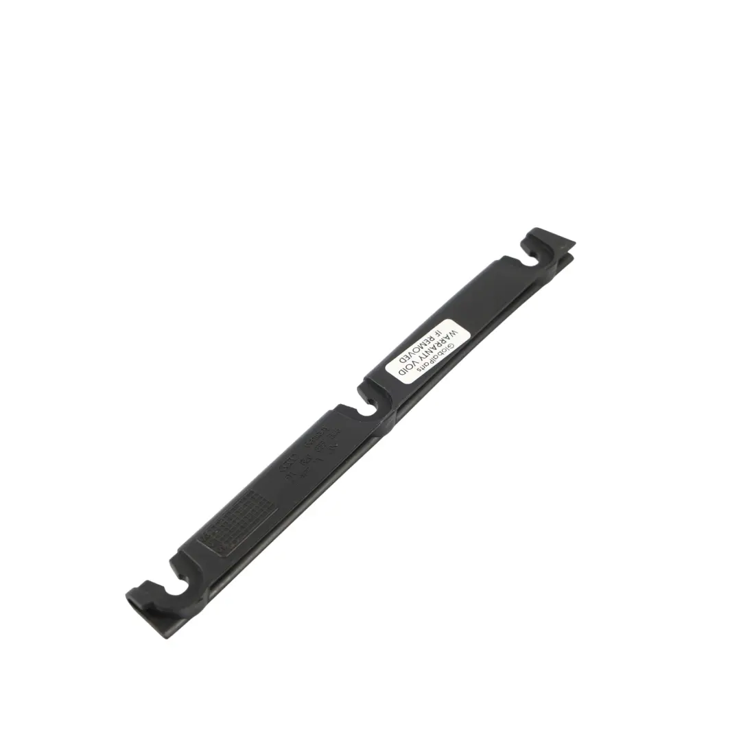 Listwa Mocowania Drzwi Przedni Prawy do Audi A4 S4 RS4 8E RS4 B7 o numerze 8E0833346 Audi A4 S4 RS4 8E RS4 B7 Listwa Mocowania Drzwi Przedni Prawy - SKU 8E0833346 - Numer Części 8E0833346