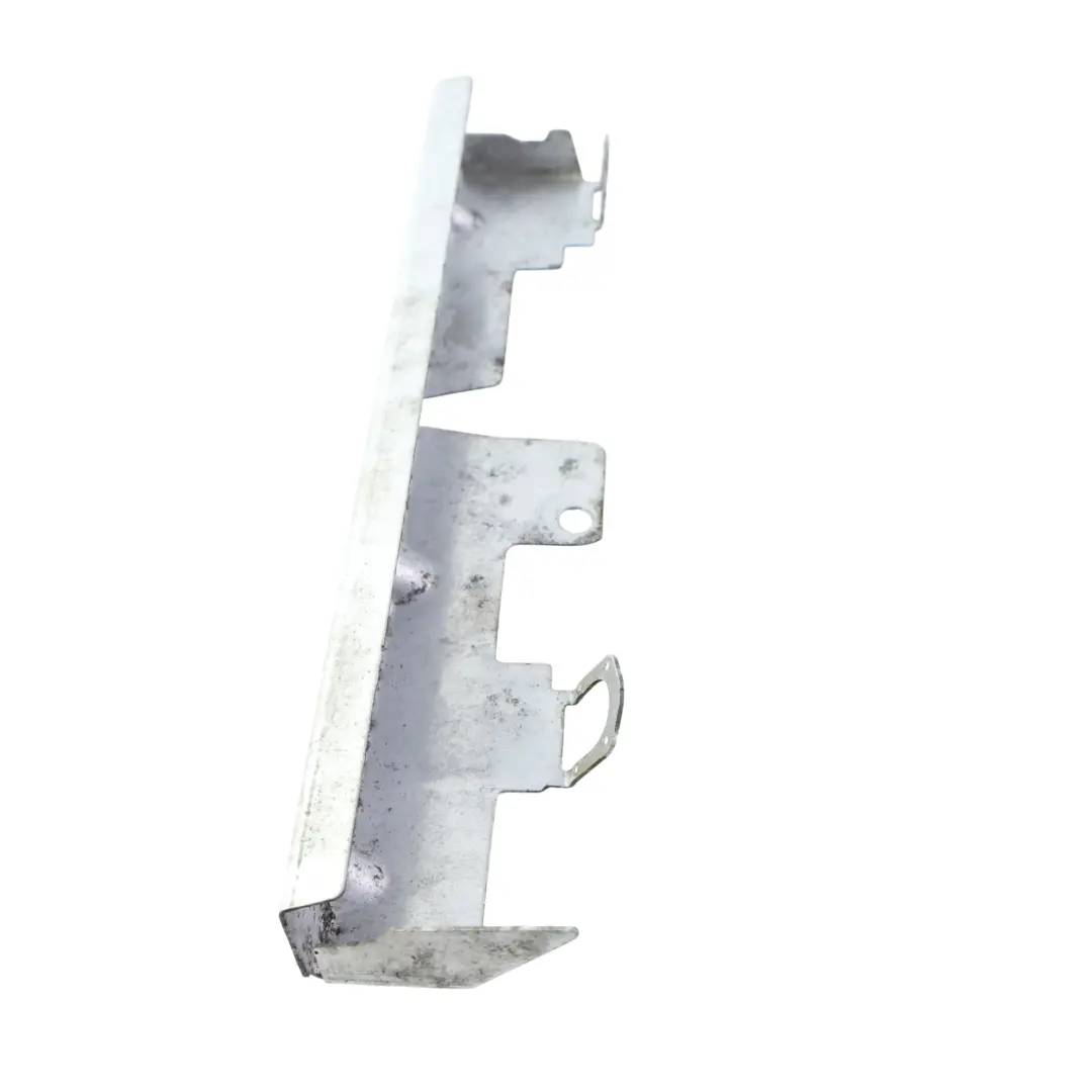 Audi TT 8J MK2 Support Serrure Capot Cache - SKU 8J0823187A - Numéro de pièce 8J0823187A