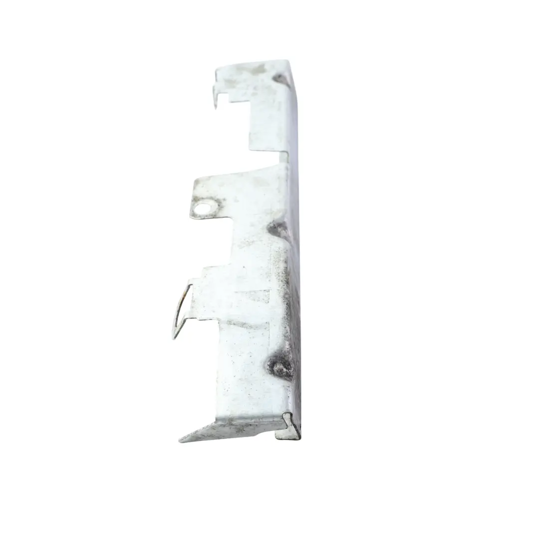 MK2 Soporte Cierre Capó para Audi TT 8J con número de pieza 8J0823187A Audi TT 8J MK2 Soporte Cierre Capó - SKU 8J0823187A - Número de pieza 8J0823187A