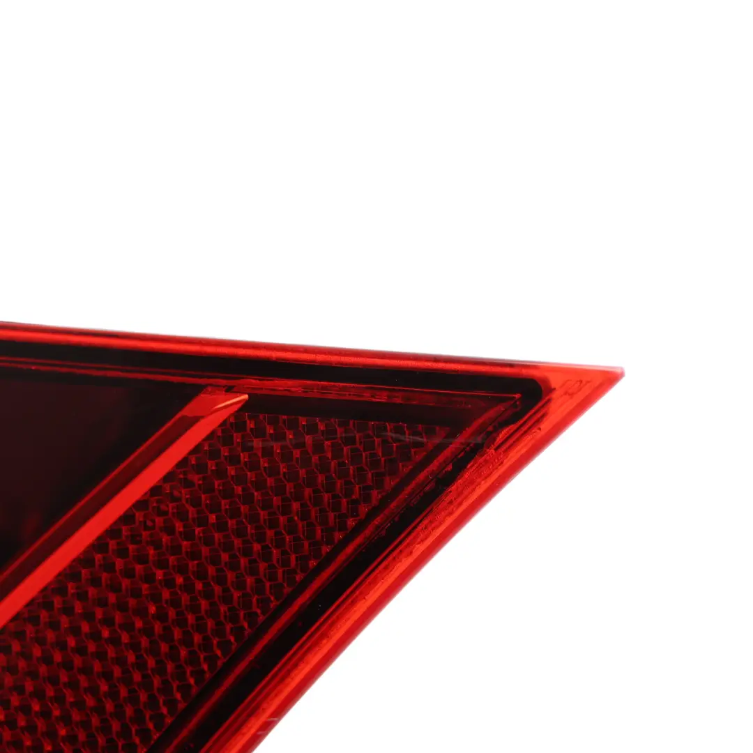 Lamp Light Trunk Lid Boot Tailgate Right O/S to Audi TT 8J Rear with Part number 8J0945096L Audi TT 8J Rear Lamp Light Trunk Lid Boot Tailgate Right O/S - SKU 8J0945096L - Part number 8J0945096L