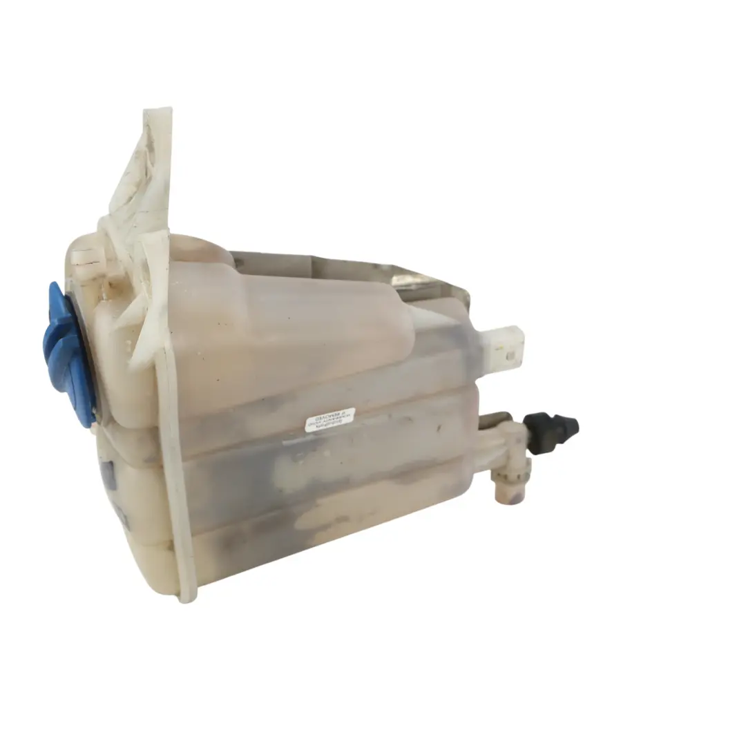 Serbatoio Vaschetta Liquido Lavavetri per Audi A4 B8 A5 8T con numero di parte 8K0121405A Audi A4 B8 A5 8T Serbatoio Vaschetta Liquido Lavavetri - SKU 8K0121405A - Numero di parte 8K0121405A