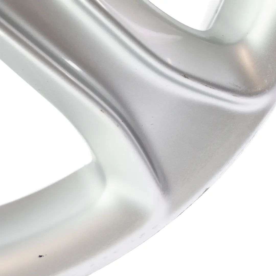 8K Felga Aluminiowa Srebrna 17" ET:45 7,5J do Audi A4 B8 o numerze 8K0601025CE Audi A4 B8 8K Felga Aluminiowa Srebrna 17" ET:45 7,5J - SKU 8K0601025CE-1 - Numer Części 8K0601025CE