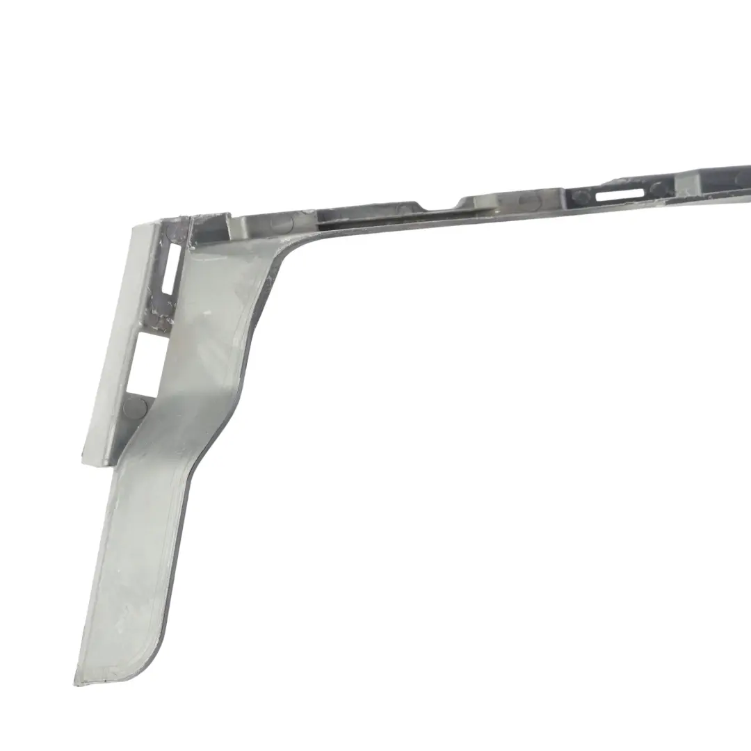 Support Fixation Antibrouillard Avant Droit pour Audi RS4 B8 à propos du numéro de pièce 8K0807670 Audi RS4 B8 Support Fixation Antibrouillard Avant Droit - SKU 8K0807670 - Numéro de pièce 8K0807670
