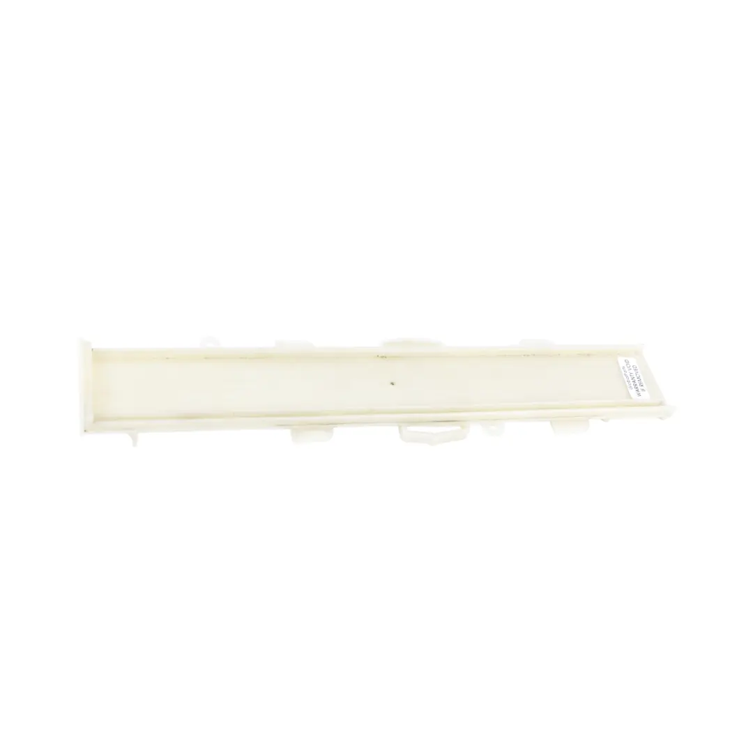 Pollenfilter Halterung Blende Montage für Audi A4 B8 A5 8T mit Teilenummer 8K0819422A Audi A4 B8 A5 8T Pollenfilter Halterung Blende Montage - SKU 8K0819422A - Teilenummer 8K0819422A