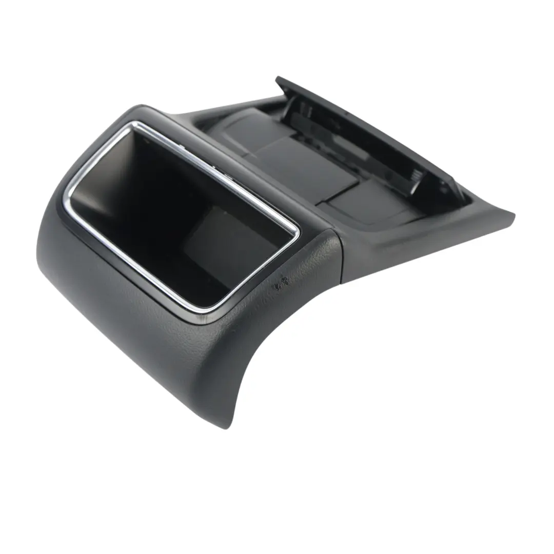 Zigarettenanzünder Steckdose Abdeckung für Audi A4 B8 A5 8T mit Teilenummer 8K0864376 Audi A4 B8 A5 8T Zigarettenanzünder Steckdose Abdeckung - SKU 8K0864376-2 - Teilenummer 8K0864376
