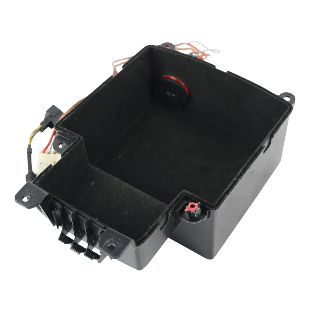Audi A4 B8 Bandeja Compartimento Almacenamiento Consola Central - SKU 8K0864981D-1 - Número de pieza 8K0864981D