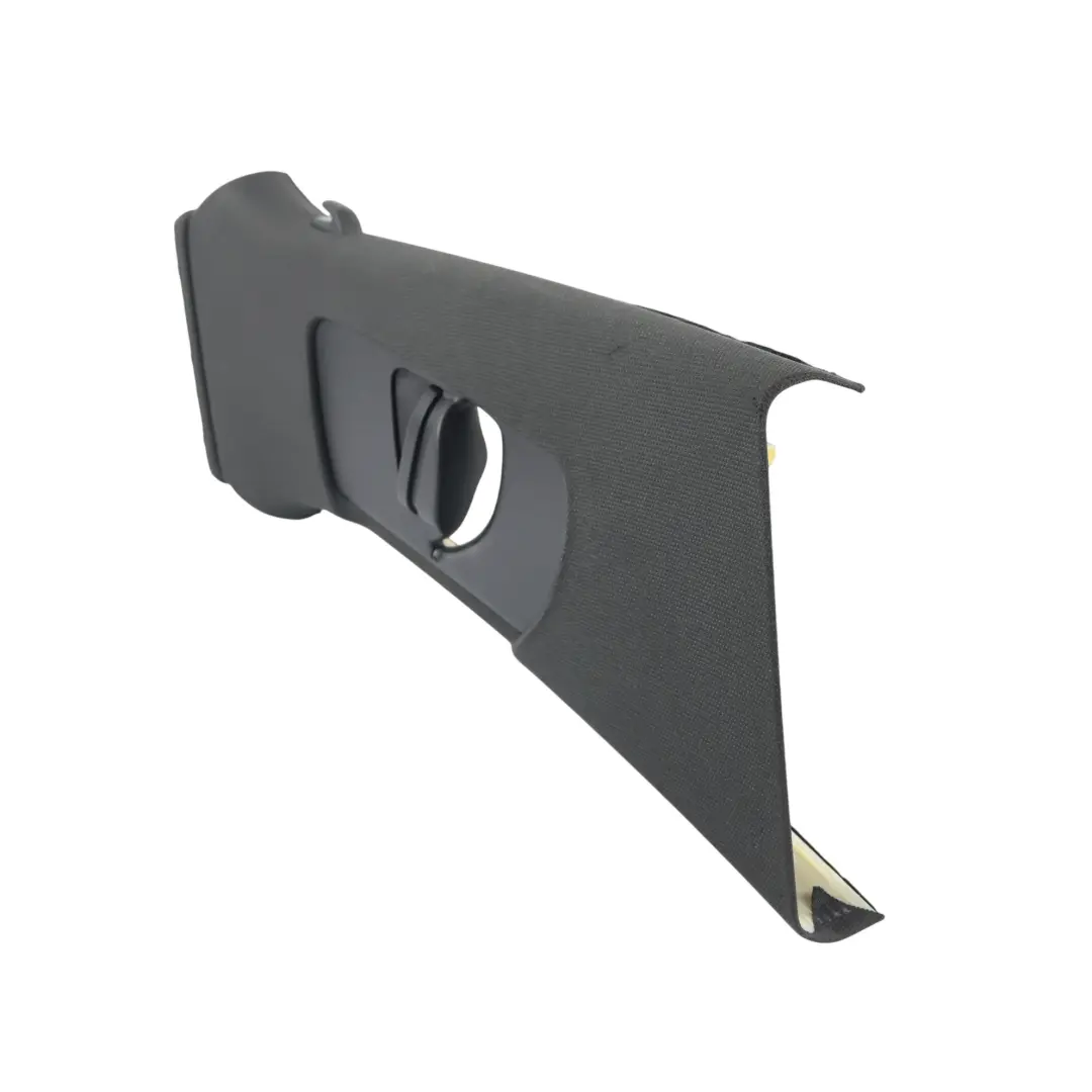 Rivestimento Montante B Destro Superiore Pannello Nero per Audi A4 B8 con numero di parte 8K0867282B Audi A4 B8 Rivestimento Montante B Destro Superiore Pannello Nero - SKU 8K0867282B - Numero di parte 8K0867282B