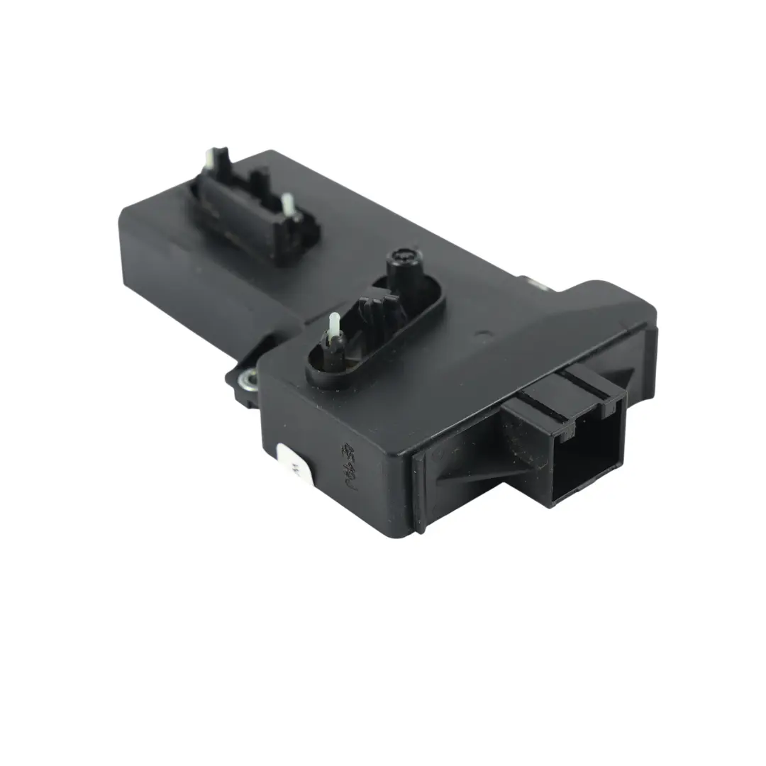 Front Seat Adjustment Switch Right O/S Control Panel to Audi A8 D4 with Part number 8K0959748 Audi A8 D4 Front Seat Adjustment Switch Right O/S Control Panel - SKU 8K0959748 - Part number 8K0959748