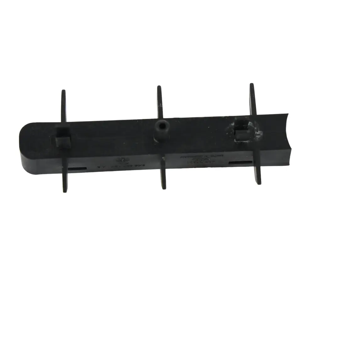Audi A4 B8 Capuchon Cache Garniture Gauche Droite - SKU 8K5827127AB - Numéro de pièce 8K5827127AB