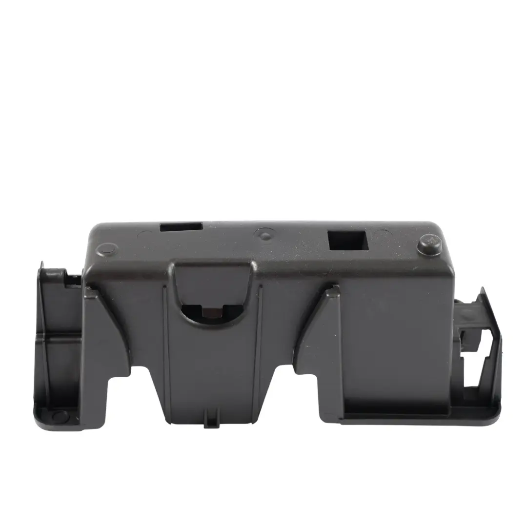 Soporte Retención Gato Elevador Caja Almacenamiento para Audi A4 B8 con número de pieza 8K9813685 Audi A4 B8 Soporte Retención Gato Elevador Caja Almacenamiento - SKU 8K9813685 - Número de pieza 8K9813685