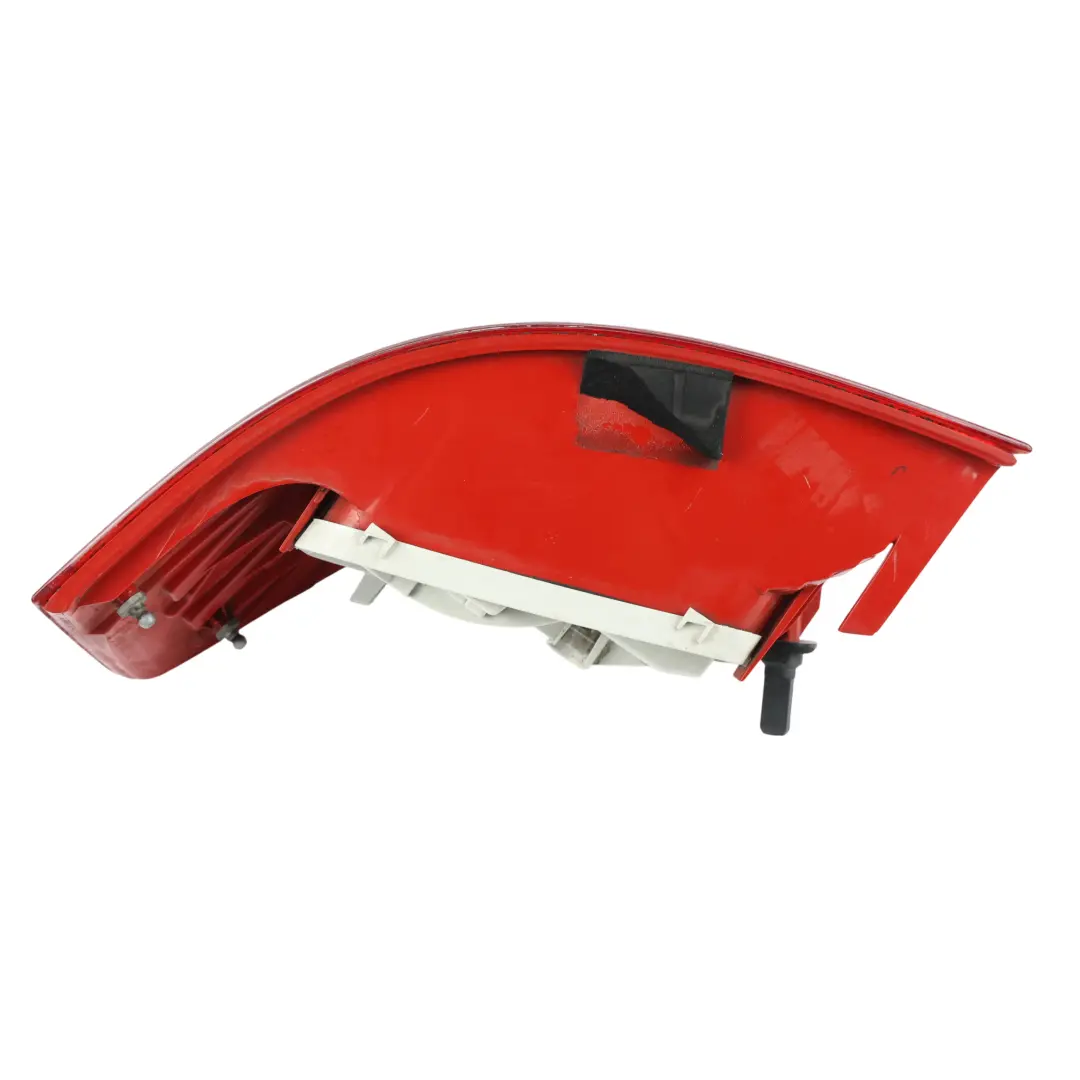 Luz Trasera Izquierda Lateral Panel para Audi A3 8P con número de pieza 8P0945095A Audi A3 8P Luz Trasera Izquierda Lateral Panel - SKU 8P0945095A-1 - Número de pieza 8P0945095A