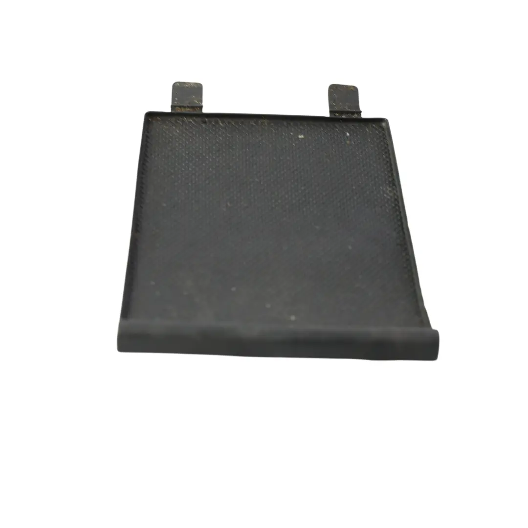 Inserto Pannello Rivestimento Tappetino per Audi S3 8P con numero di parte 8P1853351D Audi S3 8P Inserto Pannello Rivestimento Tappetino - SKU 8P1853351D - Numero di parte 8P1853351D