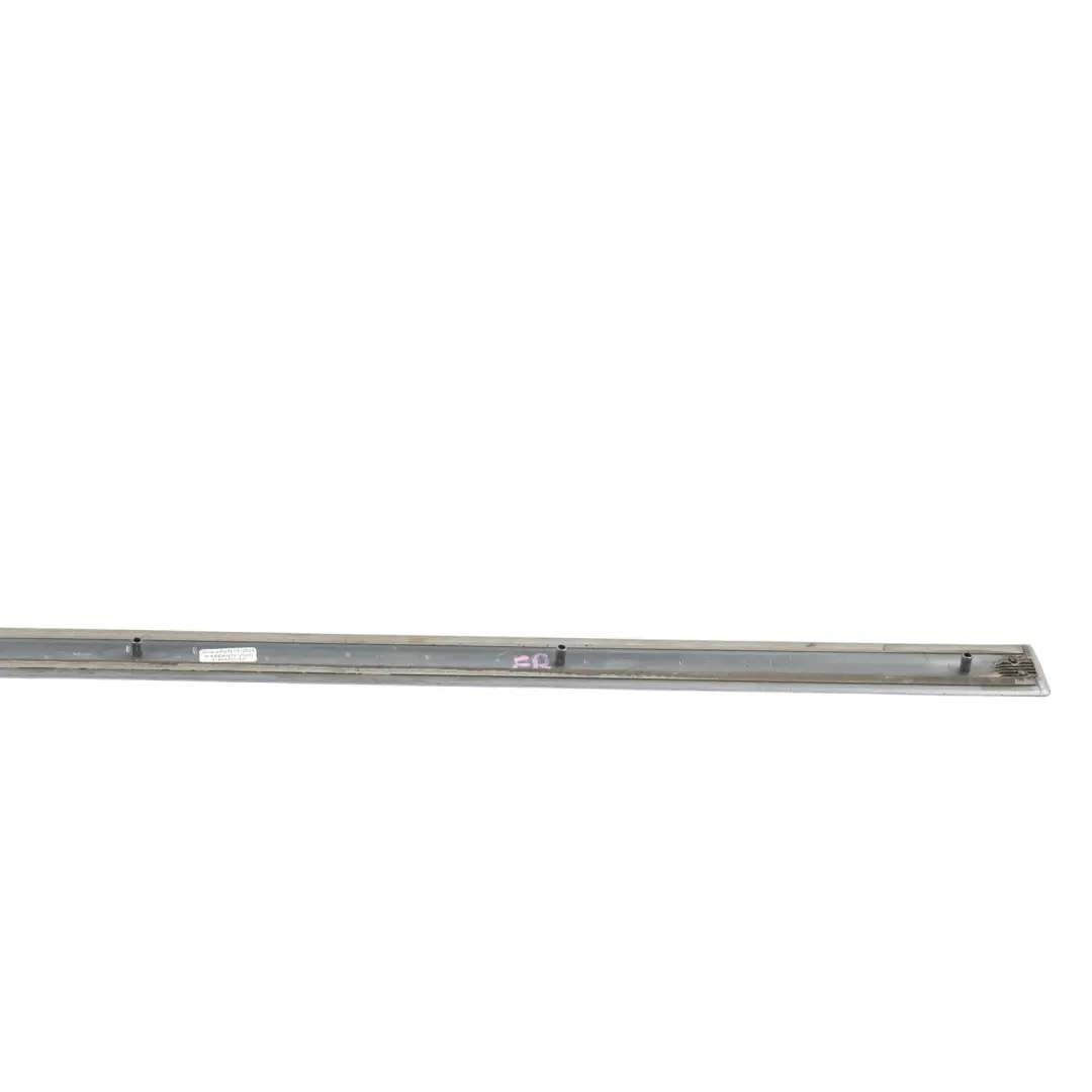 Front Door Upper Moulding Strip Right O/S Akoya Silver Metallic - Y7H to Audi A3 8P with Part number 8P4853954A Audi A3 8P Front Door Upper Moulding Strip Right O/S Akoya Silver Metallic - Y7H - SKU 8P4853954A-ASI - Part number 8P4853954A
