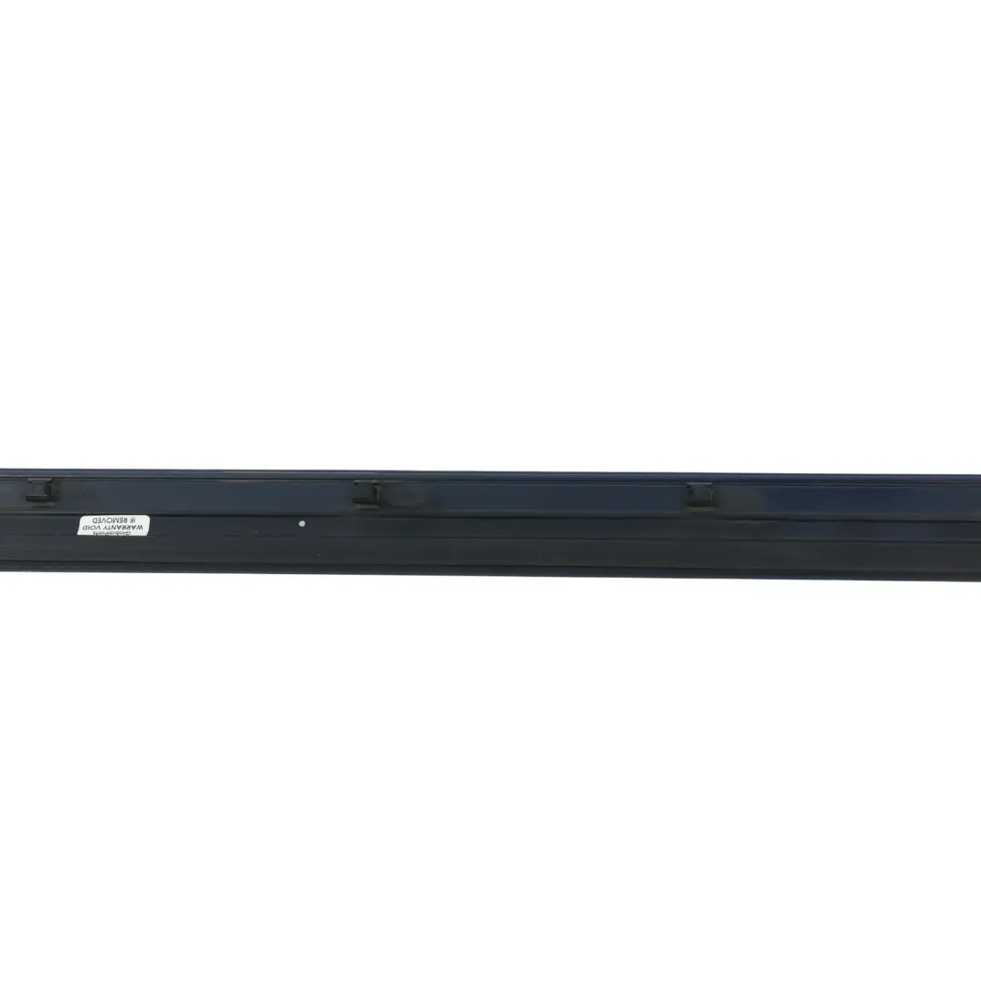 Karosserie Leiste Abdeckung Vorne Rechts Scuba Blau X5Q 8P4853960E für Audi A3 8P mit Teilenummer 8P4853960E-SCU Audi A3 8P Karosserie Leiste Abdeckung Vorne Rechts Scuba Blau X5Q 8P4853960E - SKU 8P4853960E-SCU - Teilenummer 8P4853960E-SCU