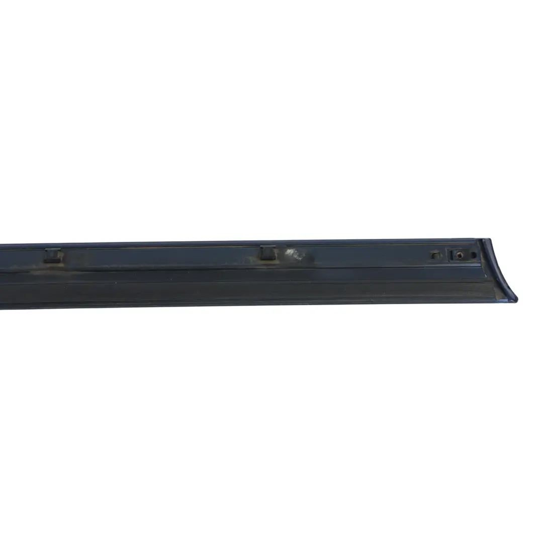 Audi A3 8P Moldura Exterior Delantera Derecha Azul Scuba X5Q 8P4853960E - SKU 8P4853960E-SCU - Número de pieza 8P4853960E-SCU