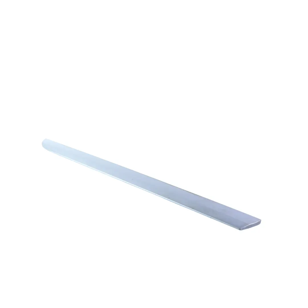 Audi A3 8P Moldura Puerta Trasera Derecha Plata Akoya Metalizado Y7H - SKU 8P4853970F-ASI - Número de pieza 8P4853970F