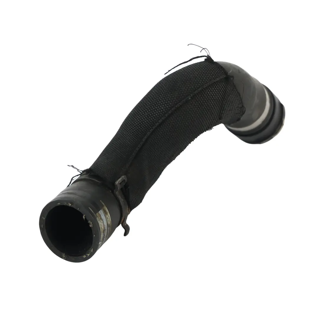 Tubo Condotto Liquido Refrigerante Acqua per Audi A4 B8 A5 con numero di parte 8R0121101G Audi A4 B8 A5 Tubo Condotto Liquido Refrigerante Acqua - SKU 8R0121101G - Numero di parte 8R0121101G
