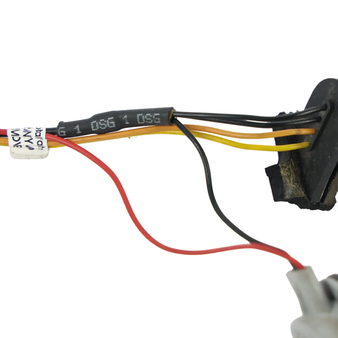 Audi Q5 8R Rear LED Light Bulb Carrier Wiring Harness Light Left N/S - SKU 8R0945221 - Part number 8R0945221