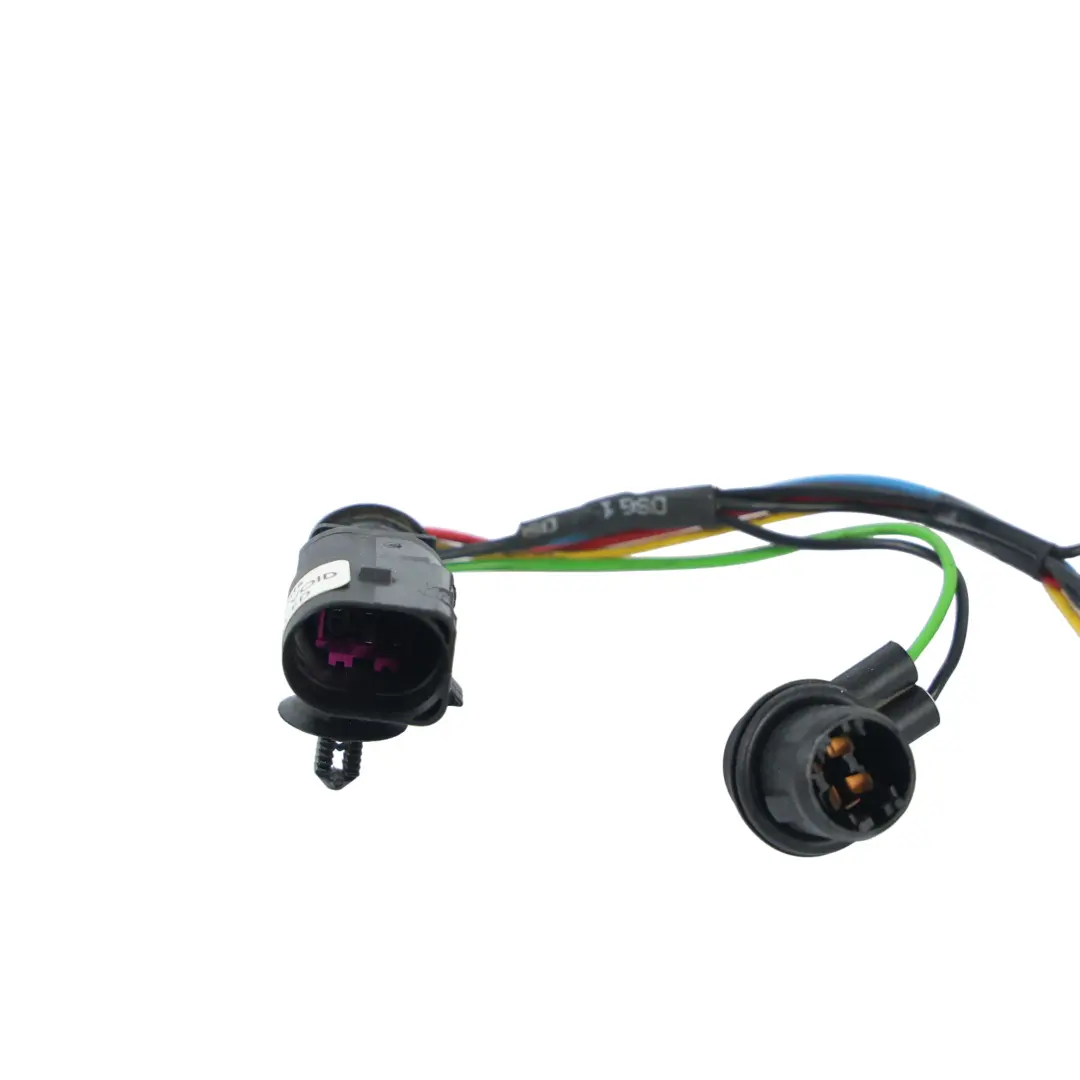 Audi Q5 8R Heckleuchte Lampe Glühbirne Träger - SKU 8R0945221A - Teilenummer 8R0945221A
