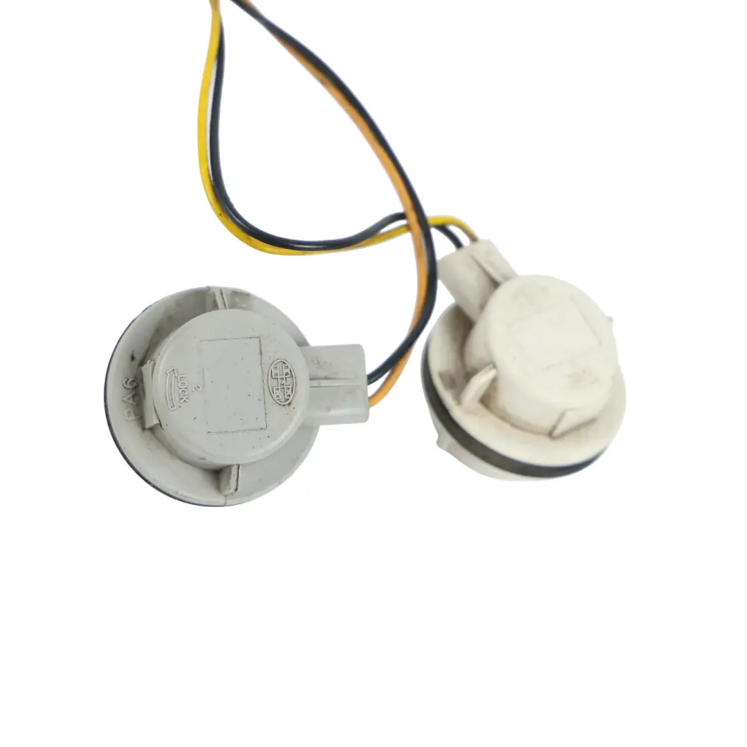 LED Licht Dritte Bremse Kabelbaum Licht Rechts für Audi Q5 8R mit Teilenummer 8R0945222 Audi Q5 8R LED Licht Dritte Bremse Kabelbaum Licht Rechts - SKU 8R0945222 - Teilenummer 8R0945222