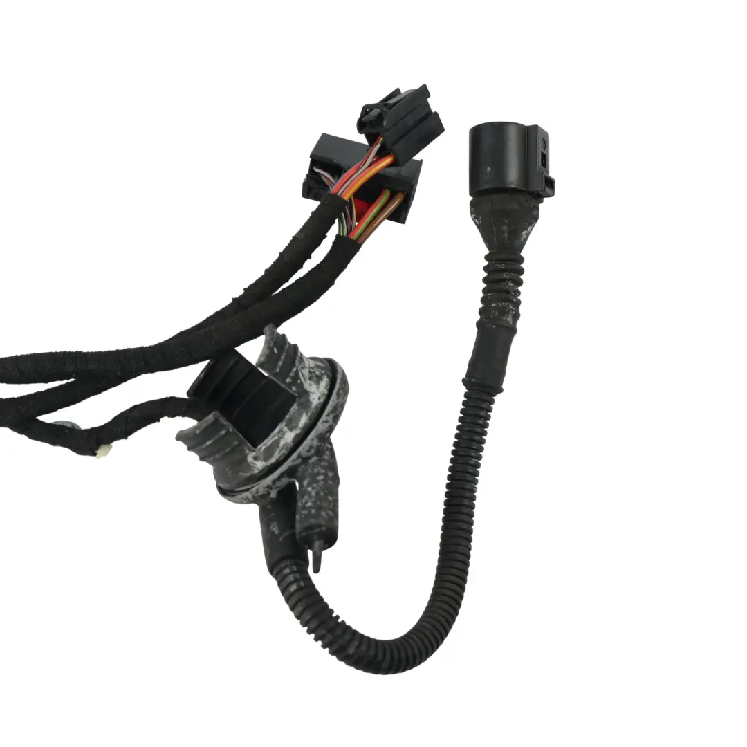 Cableado Arnés Puerta Trasera Derecha para Audi Q5 8R con número de pieza 8R0971687H Audi Q5 8R Cableado Arnés Puerta Trasera Derecha - SKU 8R0971687H - Número de pieza 8R0971687H