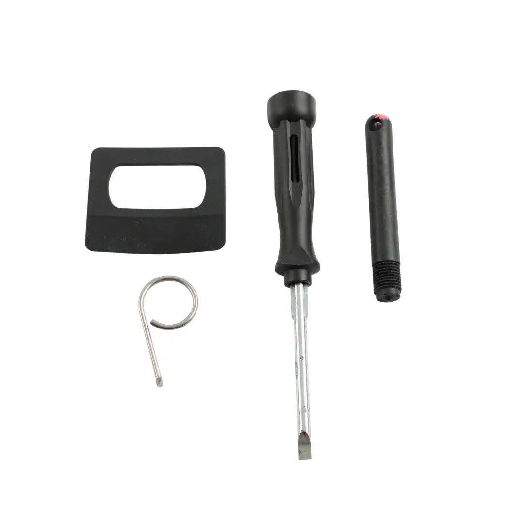 Audi A4 B8 A5 8T Kit Herramientas Maletero Espuma Gato Llave - SKU 8T0012109A-2 - Número de pieza 8T0012109A