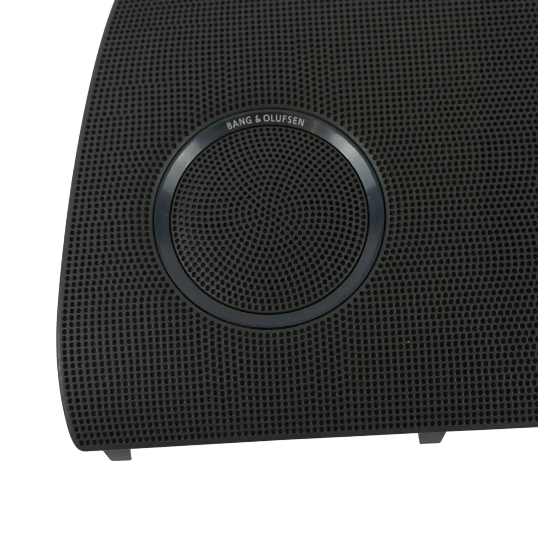 Copertura Altoparlante Posteriore Sinistro Nero per Audi A5 8T con numero di parte 8T0035405B Audi A5 8T Copertura Altoparlante Posteriore Sinistro Nero - SKU 8T0035405B - Numero di parte 8T0035405B