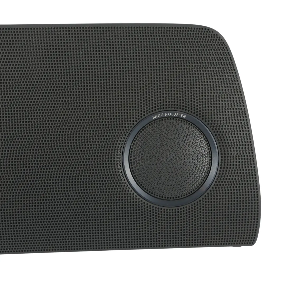 Audi A5 8T Coupe Moldura Altavoz Bandeja Trasera Derecha Negro - SKU 8T0035406B - Número de pieza 8T0035406B