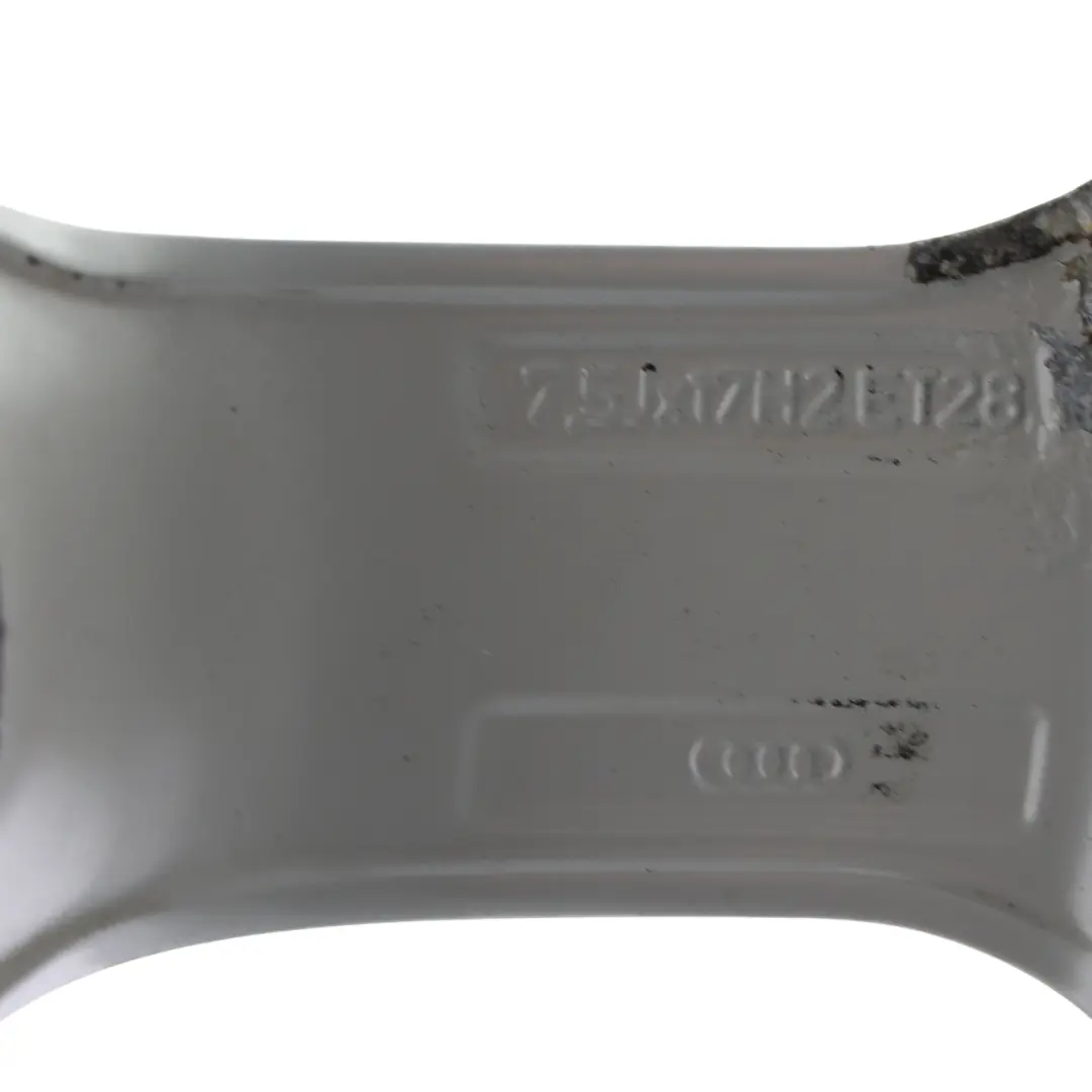 Cerchio In Lega Leggera Argento 17" 7,5J ET:28 per Audi A5 8T con numero di parte 8T0601025BQ Audi A5 8T Cerchio In Lega Leggera Argento 17" 7,5J ET:28 - SKU 8T0601025BQ-2 - Numero di parte 8T0601025BQ