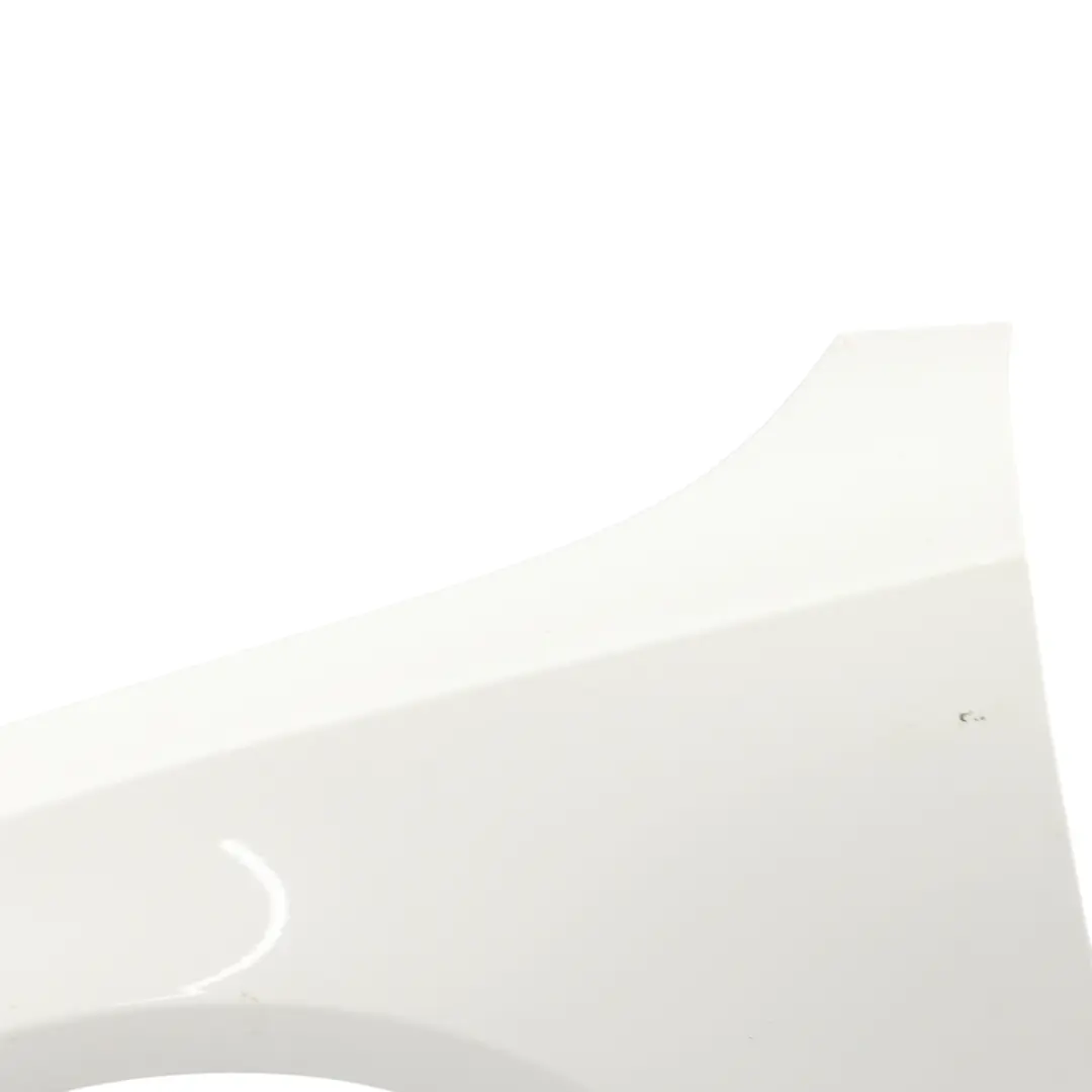 Parafango Pannello Laterale Anteriore Sinistro Bianco Ibis Y9C per Audi A5 8T con numero di parte 8T0821105H Audi A5 8T Parafango Pannello Laterale Anteriore Sinistro Bianco Ibis Y9C - SKU 8T0821105H-IWH - Numero di parte 8T0821105H
