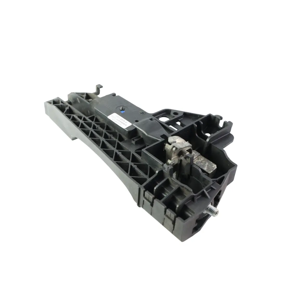 Soporte Manija Puerta Trasero Izquierdo para Audi A5 8T con número de pieza 8T0837885A Audi A5 8T Soporte Manija Puerta Trasero Izquierdo - SKU 8T0837885A - Número de pieza 8T0837885A