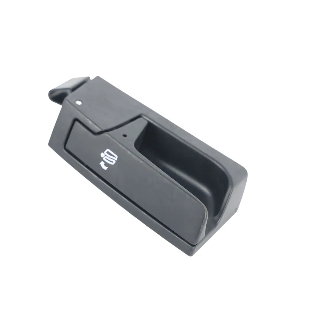 Rączka Zwalniania Oparcia Fotela Tylnego Prawa do Audi A5 8T o numerze 8T0885676 Audi A5 8T Rączka Zwalniania Oparcia Fotela Tylnego Prawa - SKU 8T0885676-1 - Numer Części 8T0885676