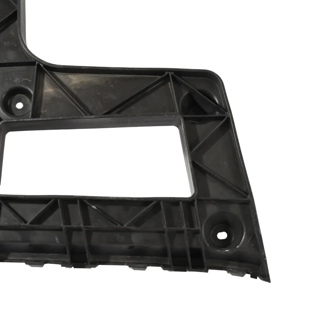 Soporte Montaje Parachoques Trasero Derecho para Audi A5 8T con número de pieza 8T8807454 Audi A5 8T Soporte Montaje Parachoques Trasero Derecho - SKU 8T8807454 - Número de pieza 8T8807454