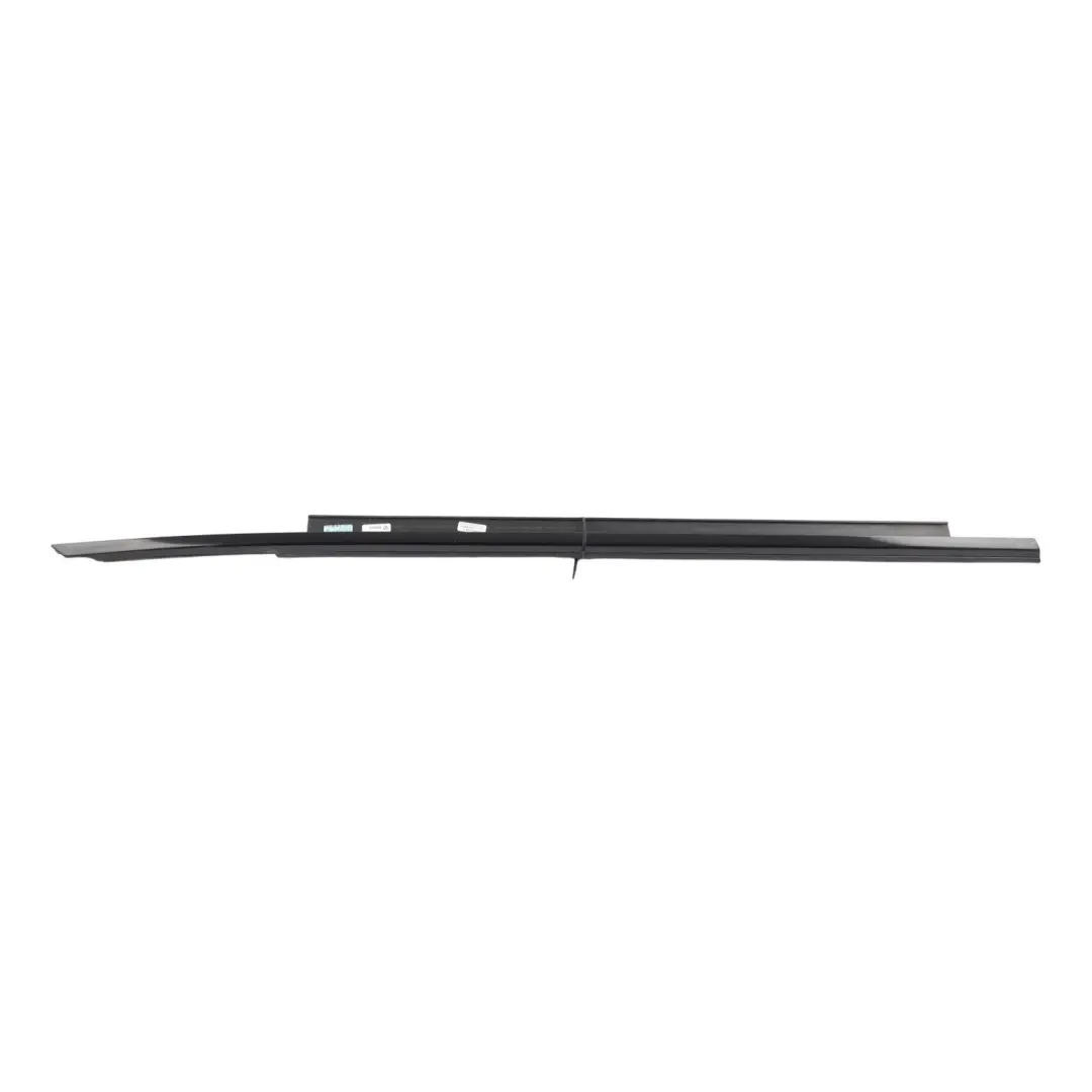 Front Door Window Seal Trim Strip Gloss Black Right O/S to Audi A5 8T with Part number 8T8853284L Audi A5 8T Front Door Window Seal Trim Strip Gloss Black Right O/S - SKU 8T8853284L - Part number 8T8853284L