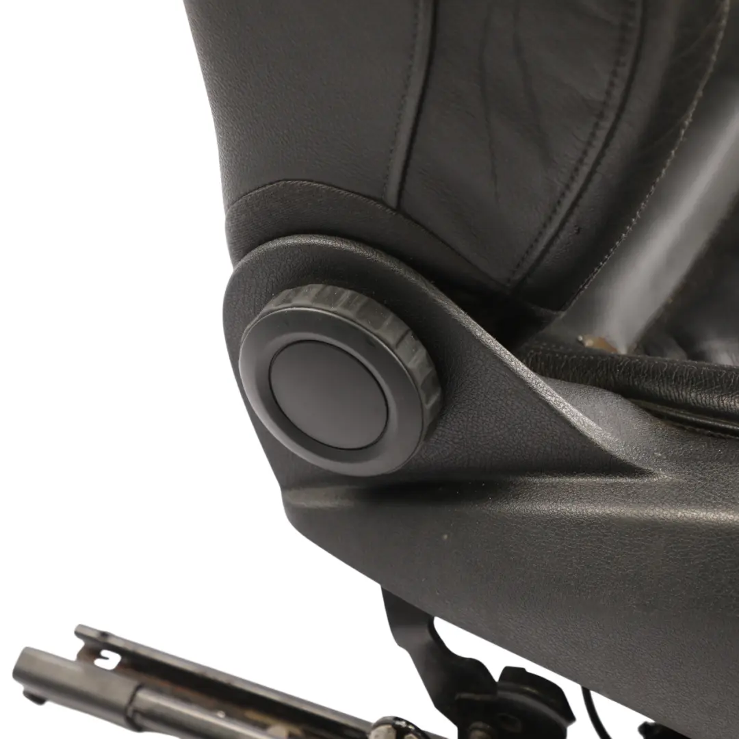 Sportback Sport Seat Front Right O/S S-Line Leather Soul Black to Audi A5 8T with Part number 8T8881806 Audi A5 8T Sportback Sport Seat Front Right O/S S-Line Leather Soul Black - SKU 8T8881806-1 - Part number 8T8881806