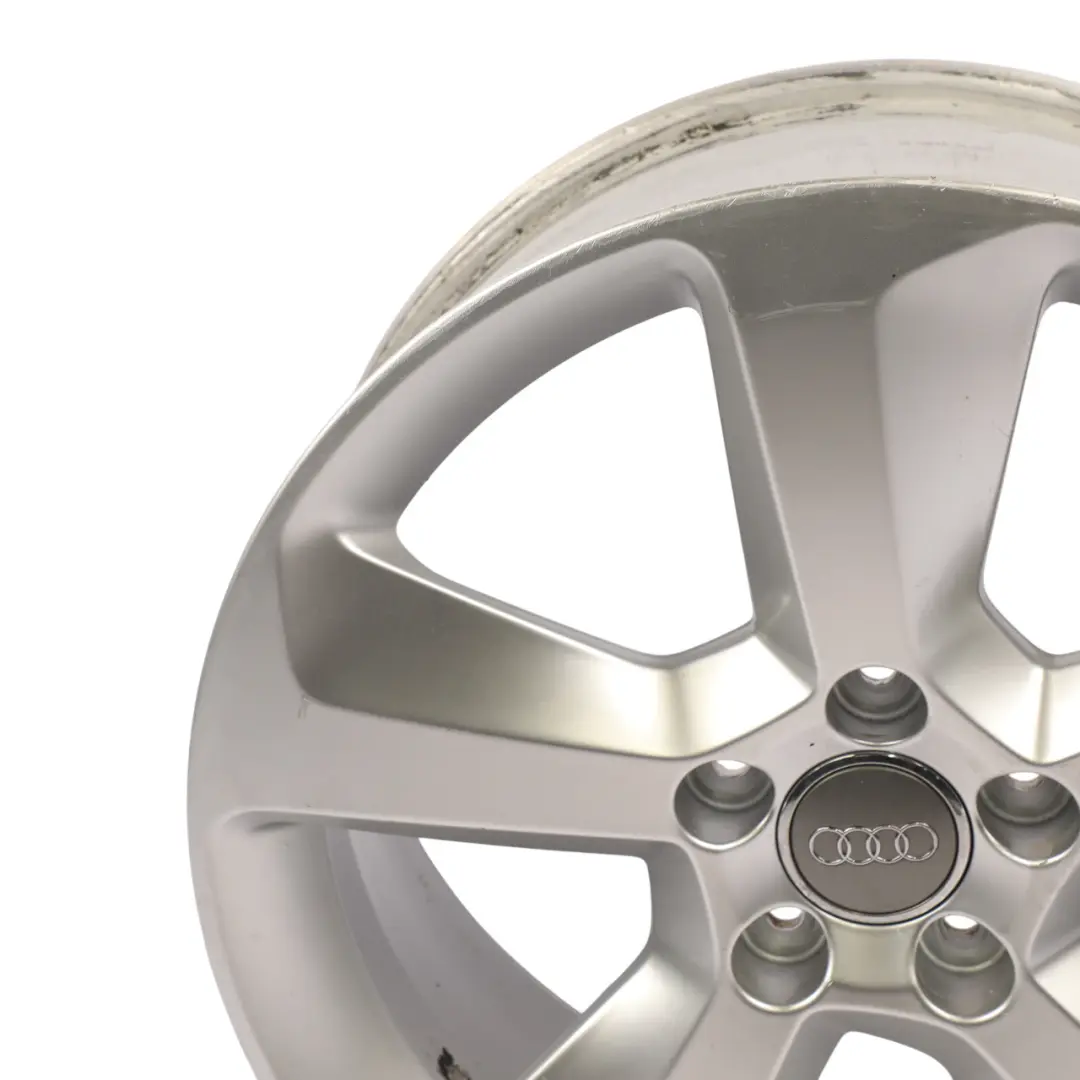 18" Srebrna Felga Aluminiowa 7J ET:43 do Audi Q3 8U o numerze 8U0601025G Audi Q3 8U 18" Srebrna Felga Aluminiowa 7J ET:43 - SKU 8U0601025G-2 - Numer Części 8U0601025G